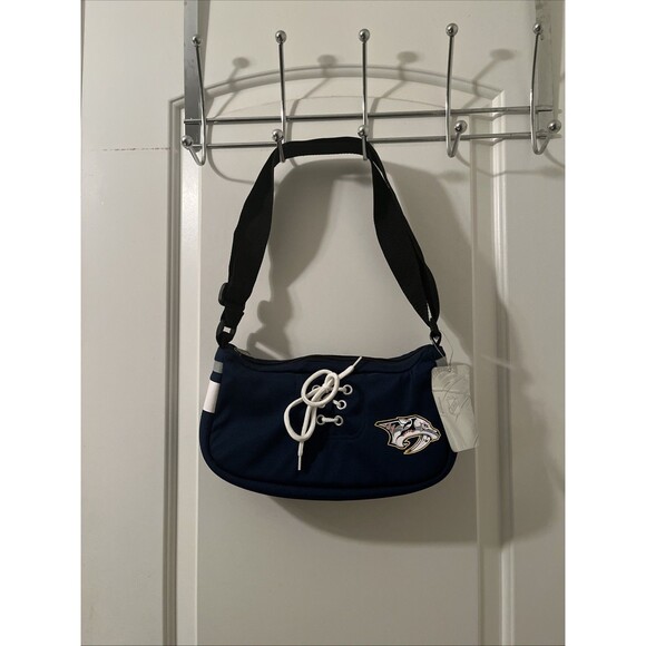 Pro-FAN-ity by Littlearth NHL Nashville Predators Jersey Crossbody Purse Bag - Picture 1 of 16